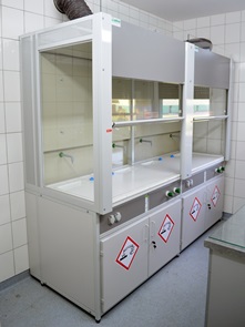 Dygestorium laboratoryjne dwukomorowe